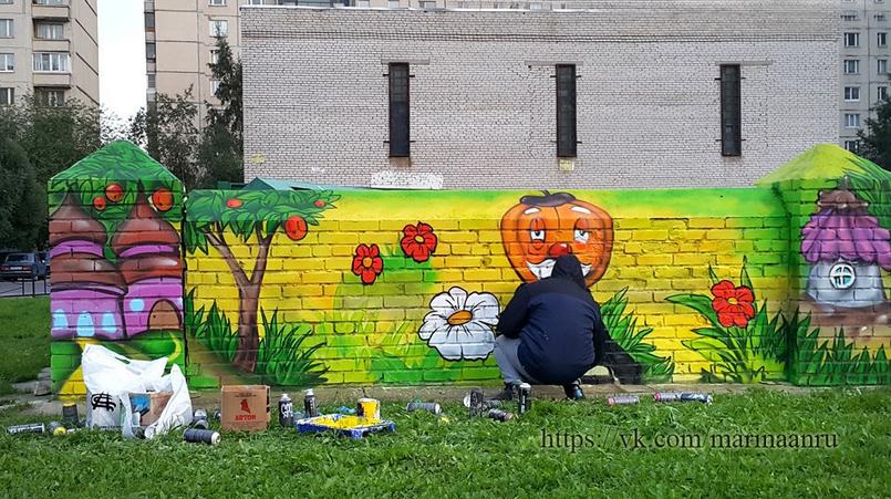 Процесс преображения мусорки. Фото: vk.com primor_spb