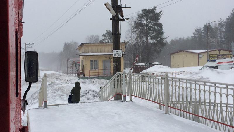 Токсово пери. Капитолово опоздание электричек.