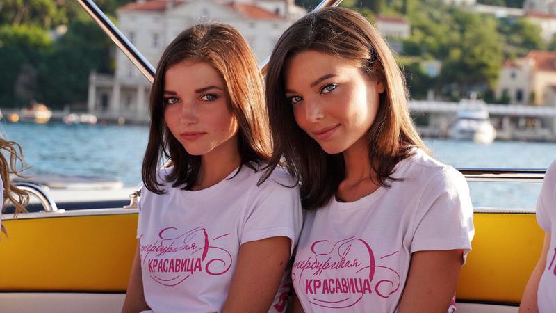 Виктория Добромыслова (справа)  Фото: личная страница Виктории Добромысловой в vk.com