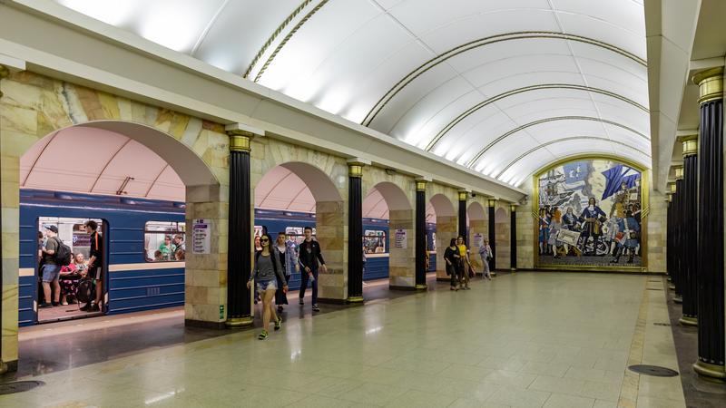 Метро Адмиралтейская Магазины