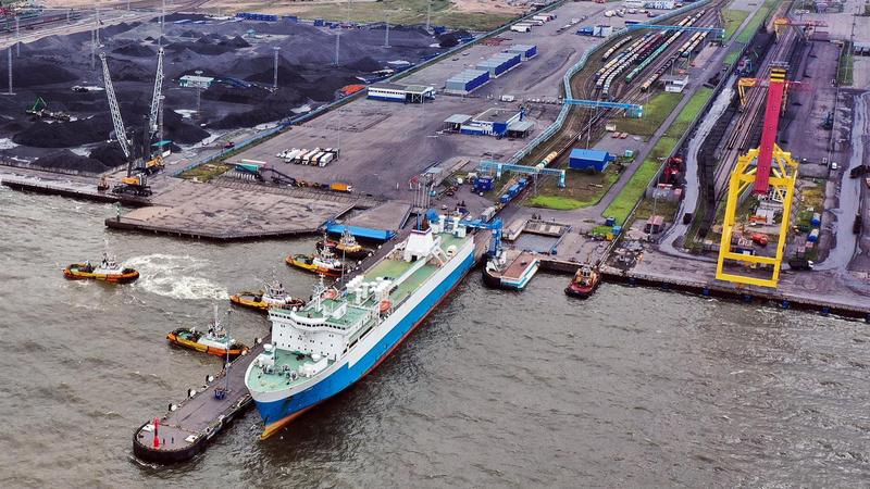 Фото: пресс-служба порта «Усть-Луга»