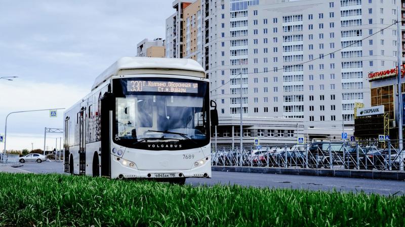 Автобус от старой деревни до мебельной