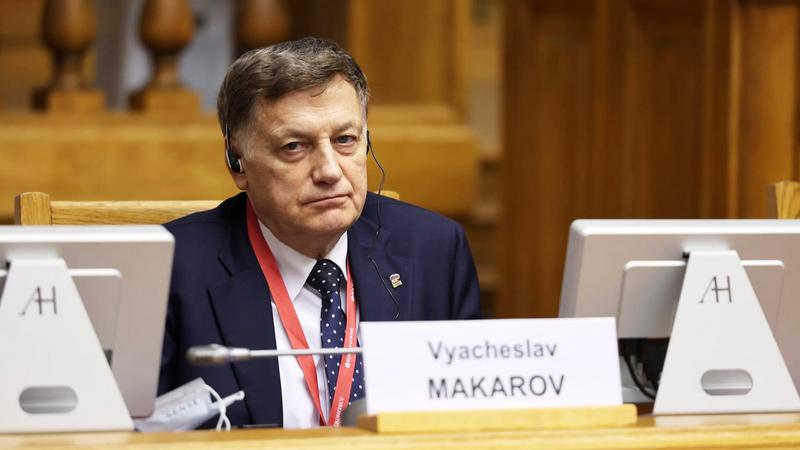 Вячеслав Макаров Фото: пресс-служба Законодательного Собрания Санкт-Петербурга