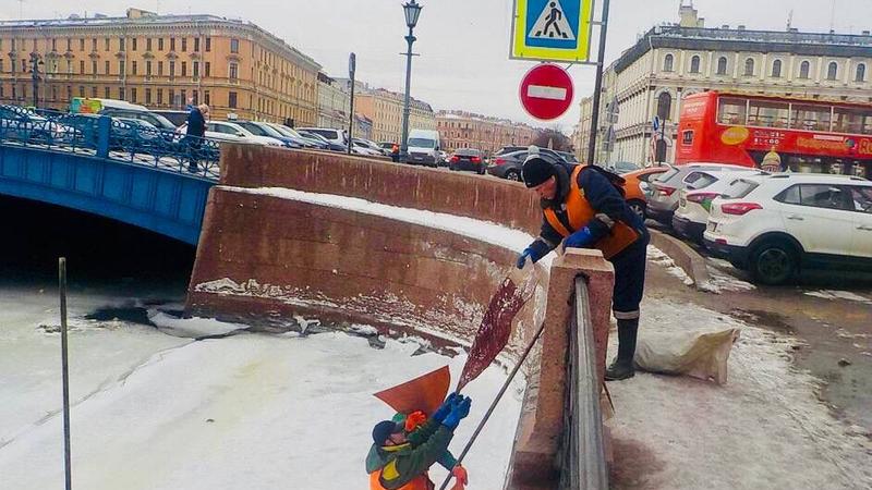 Безопасный петербург. Неделя в Питере. Эколог города Санкт Петербург. Санкт-Петербург мусор 2022. Опасно фото.