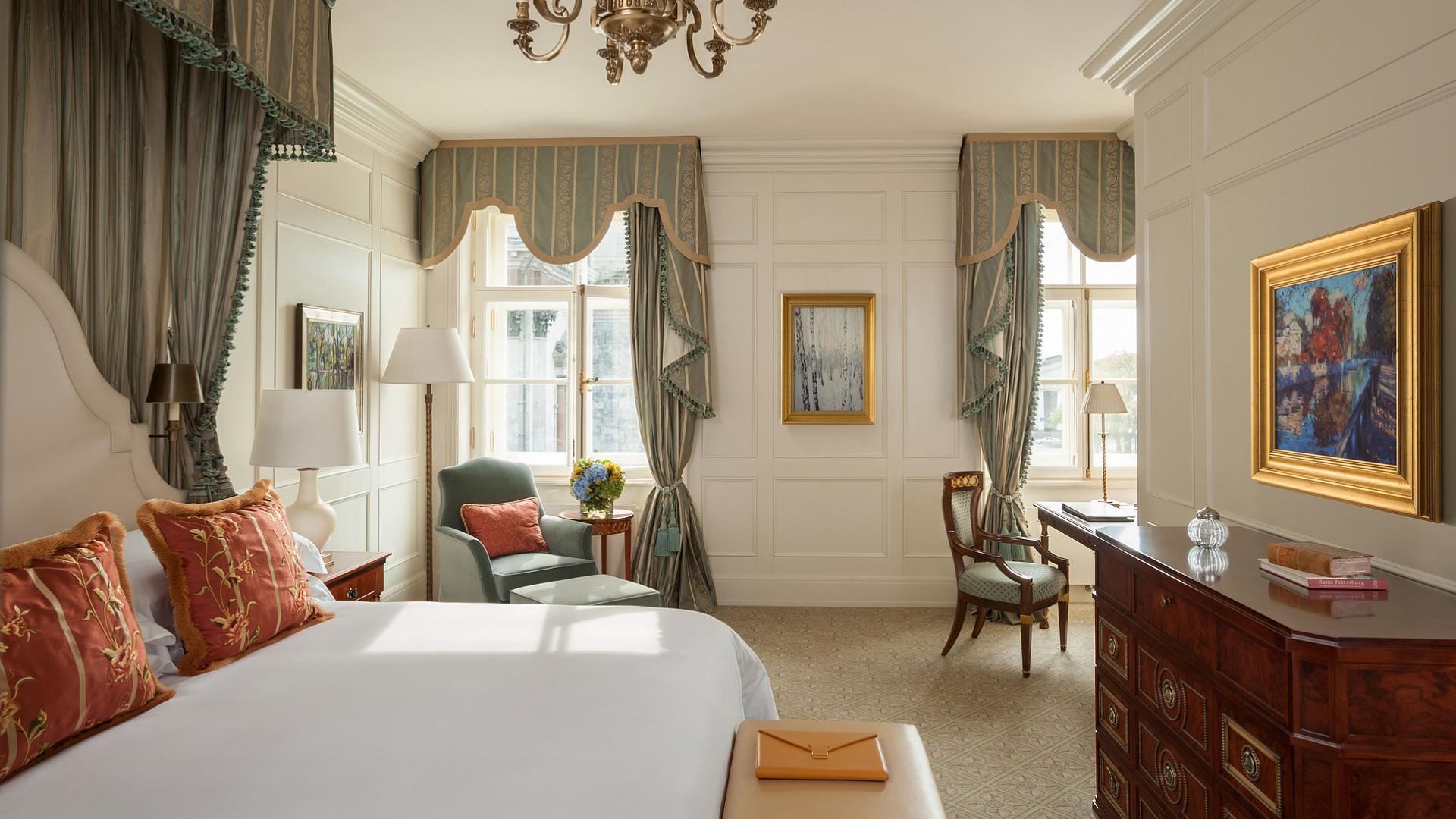 Фото: lionpalacehotel.com