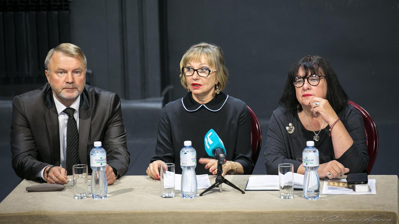 Валерий Градковский Фото: Ю. Смелкина Театр им. Ленсовета