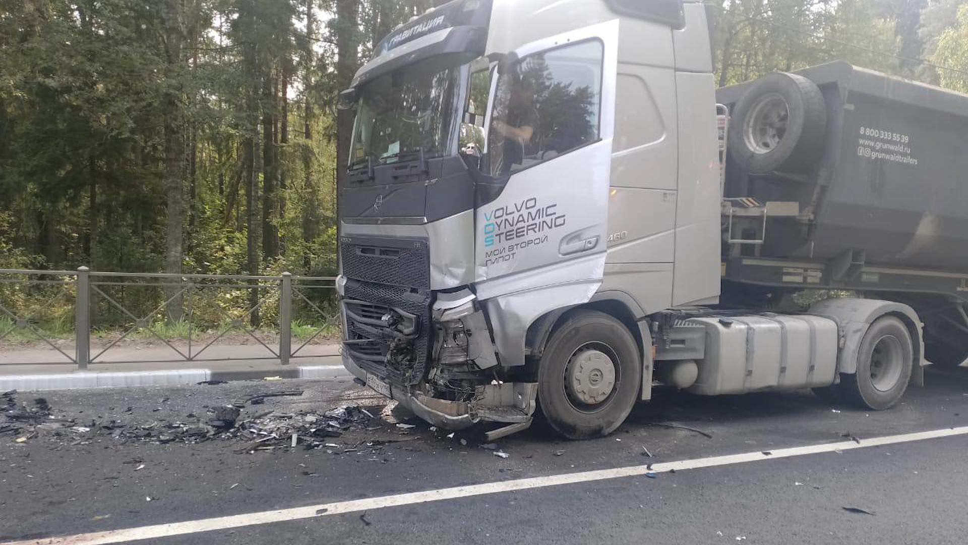 Бывший глава Тихвинского района погиб в аварии на «Коле»