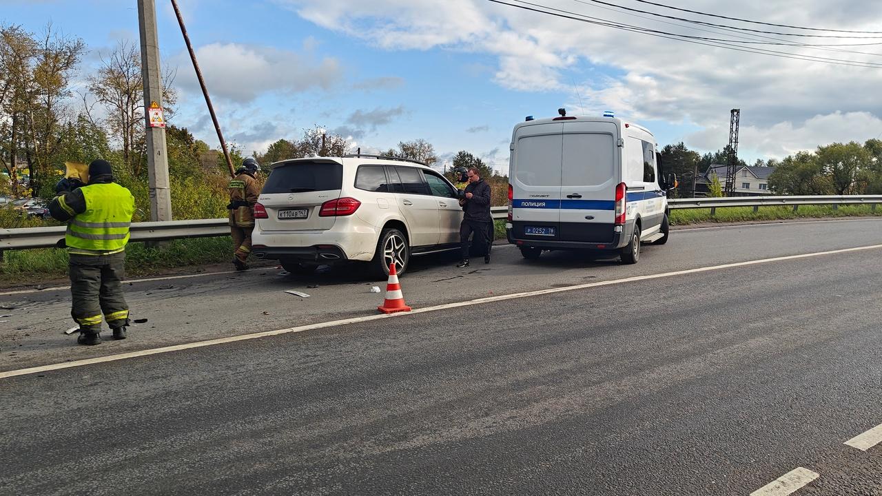 Погоня за мигрантом-нарушителем закончилась аварией на Ленинском проспекте