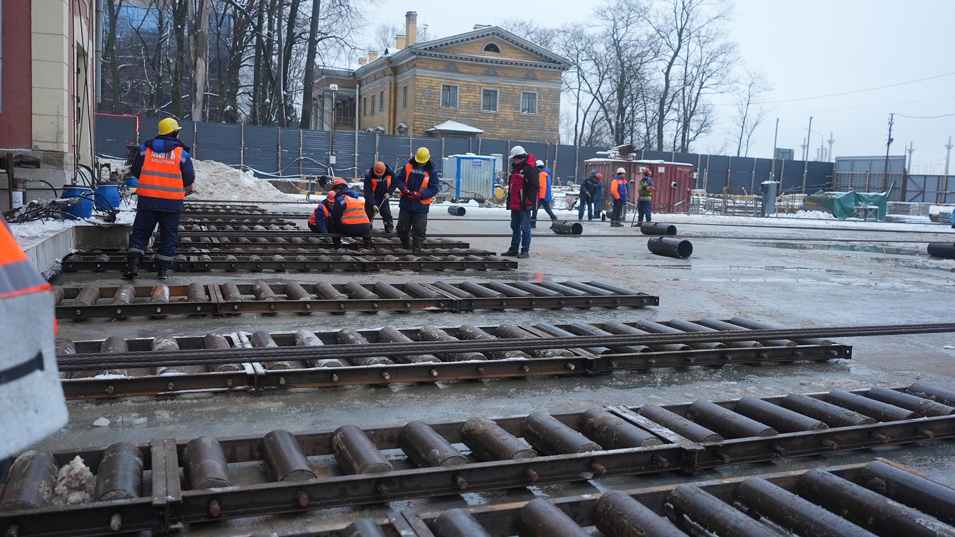 Историческое здание на набережной Чёрной речки передвинули на 52 метра