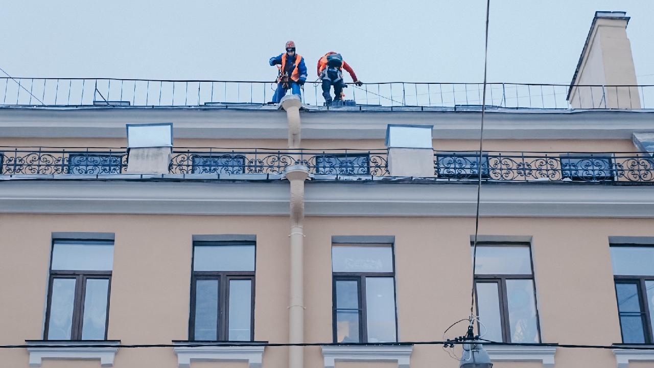 Кому жаловаться на плохую уборку снега в Петербурге