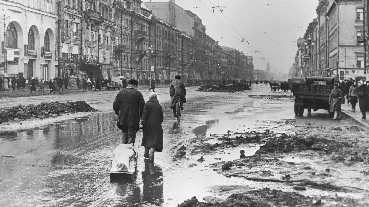 Блокада Ленинграда: сколько длилась, число погибших, воспоминания людей,  важные даты