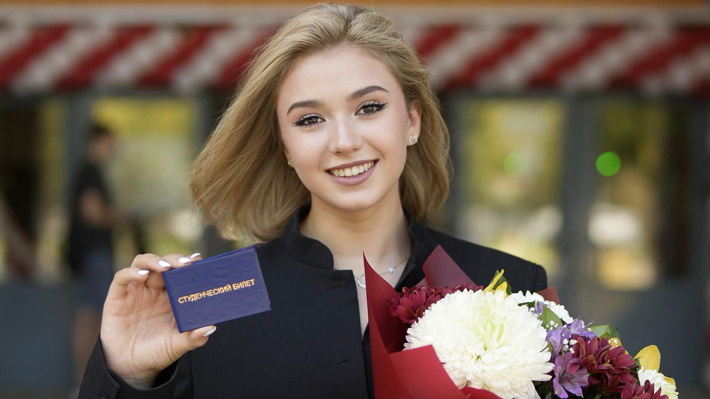 Фото: instagram.com* kamilavalieva26