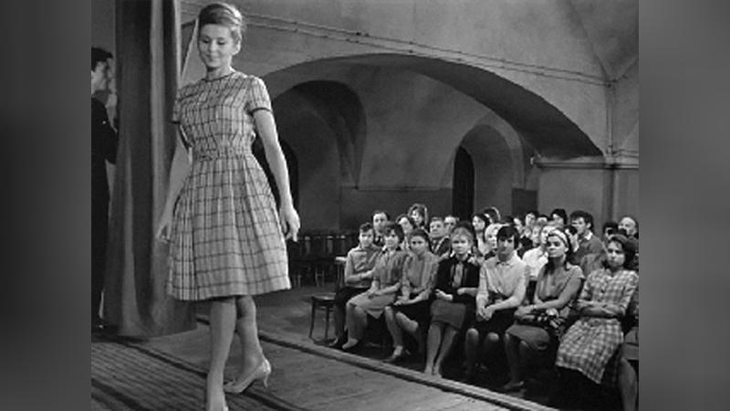 Ангелина Вовк в фильме «Живёт такой парень» Фото: kino-teatr.ru