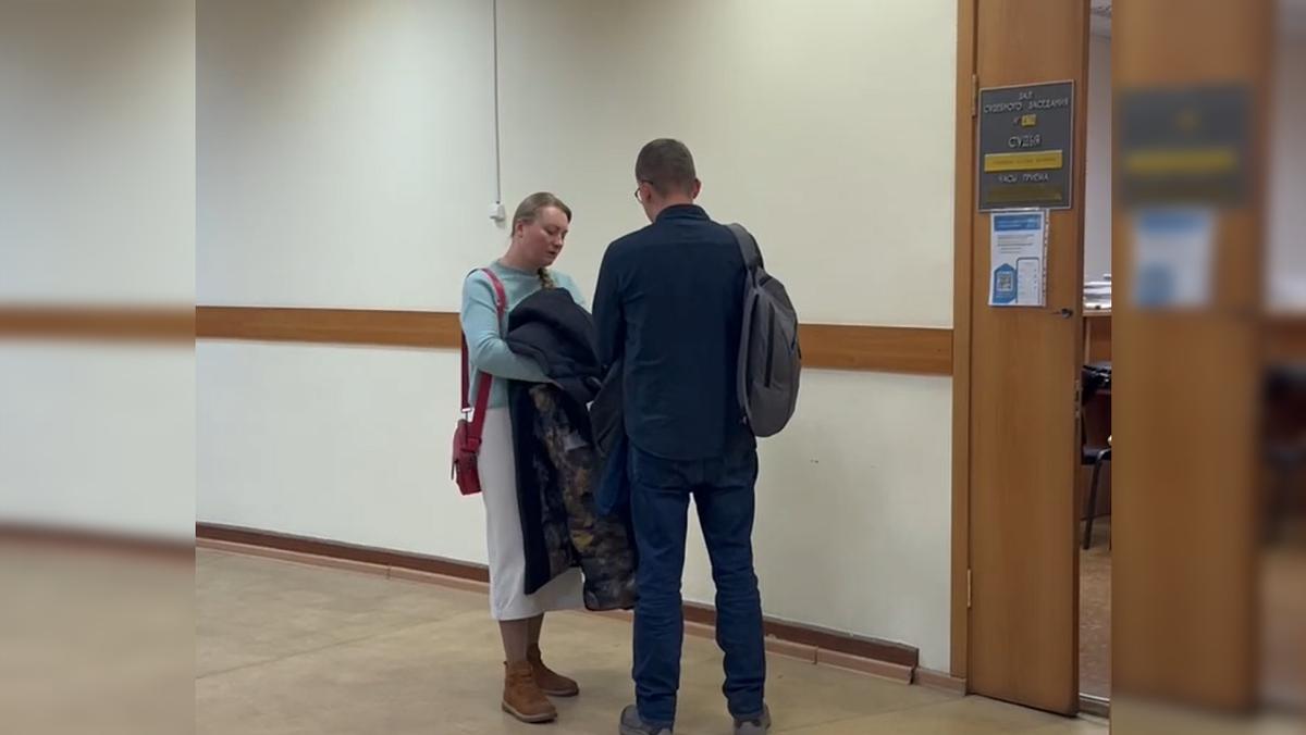 Морозов с женой в суде Фото: 78.ru