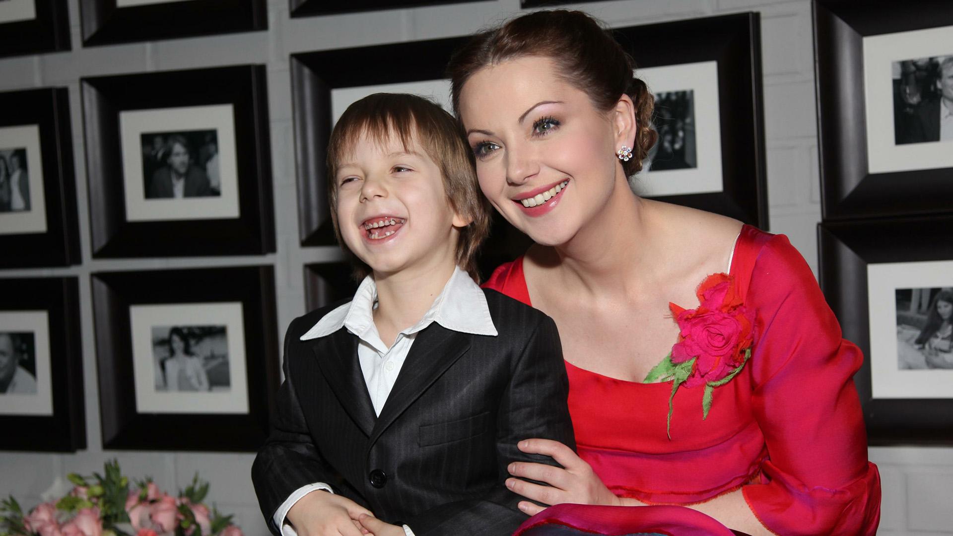 С сыном Наумом  Фото: Natalya Loginova globallookpress.com