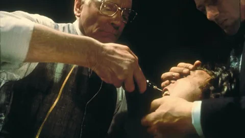 Кадр из фильма «Марафонец» (1976)