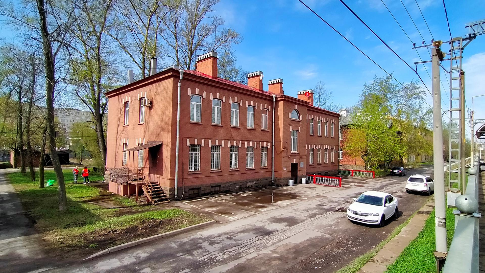 Здания Фарфоровского поста  Фото: wikimedia.org Alandislands; CC BY-SA 4.0