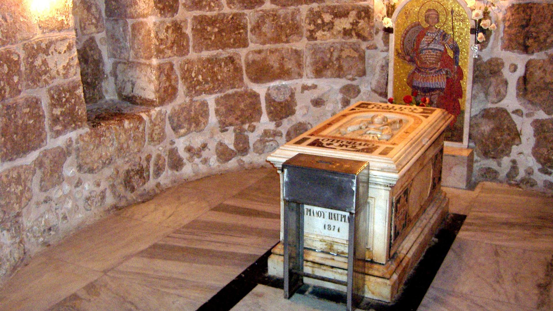 Могила Святого Георгия  Фото: wikimedia.org OneArmedMan; Public Domain