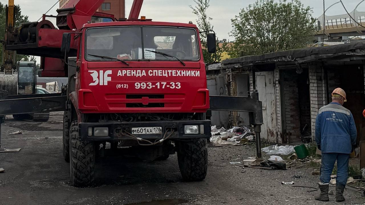 Подготовительные работы для строительства станции «Броневая»  Фото: t.me podzemnik_spb