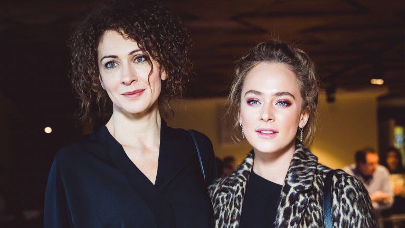 Аглая Тарасова и Ксения Раппопорт  Фото: instagram.com(запрещён в РФ) aglayatarasova