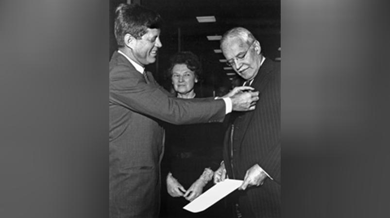 Фото: wikipedia.org CIA photo; Public Domain